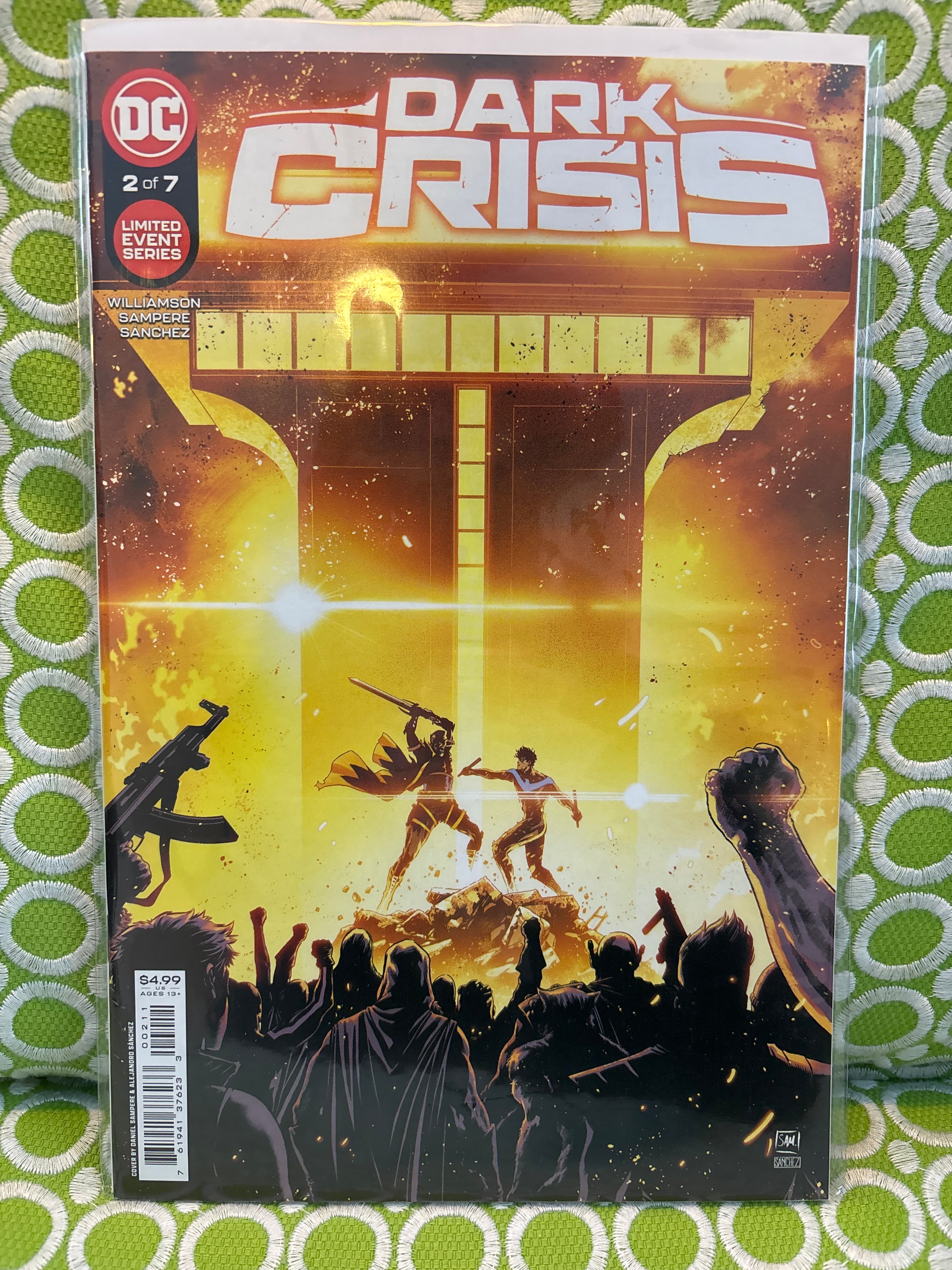 Cover of Dark Crisis on Infinite Earths (Dark Crisis) (2022) #2 — Daniel Sampere Cover